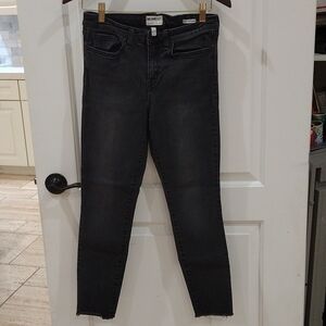 William Rast Perfect Ankle Skinny Jeans Size 29 Black Faded Wash Raw Hem